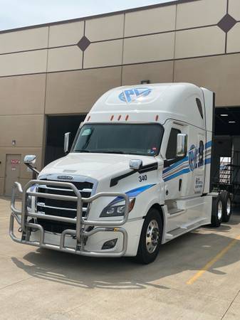 HIRING CDL DRIVERS….Up to 65 cpm!!! 1