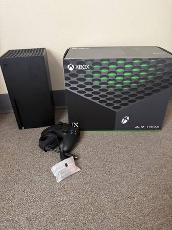 Xbox X used good condition 1