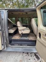 2003 Ford Econoline Wagon - Photo 14
