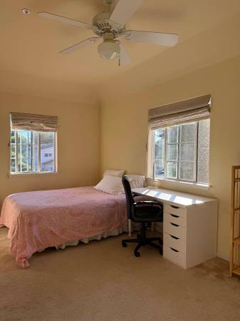 $1,600 / 1br - 150ft2 - Live Oak | Habitación amueblada | Servicios + WiFi incluidos | Cerca del autobús a UCSC (santa cruz)63834319880833121