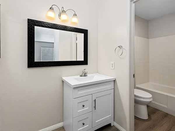 $1,050 / 2br - */*/For rent, unfurnished. Recently remodeled, one-level townhome -*-* (San Diego, CA)63954708690691123