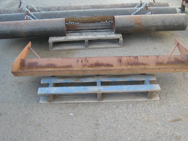 VINEYARD DRAG FLOAT 1