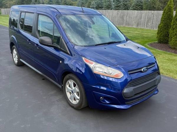 2014 Ford TRANSIT CONNECT XLT - Main Photo