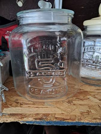 Planters Peanuts 5 Cents Glass Jar with Peanut On The Lid 1