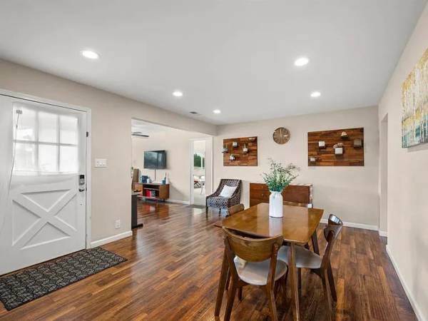 $176 / 4br - 1250ft2 - walk to National Wildlife Refuge and BEACH! (Imperial Beach)63998456155906122