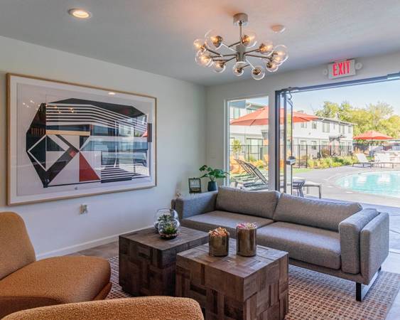 $1,560 / 1br - 687ft2 - Relax & Unwind: Mode Apartments - Peaceful Living (1945 Bell St, Sacramento, CA)63961339889666121