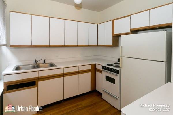 $1,395 / 400ft2 - Cool Studio, 1 Bath in Lakeview, Available: 10/1/2025 (Lakeview)63898985106819123