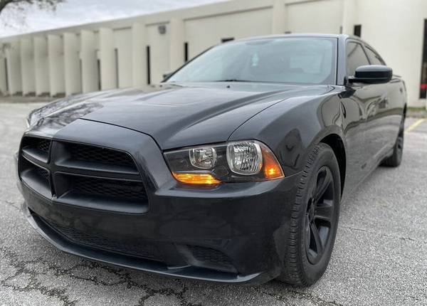 Selling my 2015 Dodge charger on payments 1