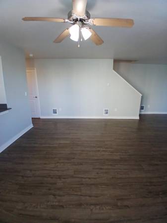 $1,998 / 2hab - 1169ft2 - ¡Hermoso adosado de 2 habitaciones y 2.5 baños! 🔆😍 ¡EN OFERTA ESPECIAL! (14300 SW Teal Blvd Beaverton, OR)63820825160579121