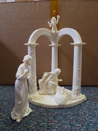 Roman Millenium 2000 White Porcelain Nativity Scene Figurine Set 1