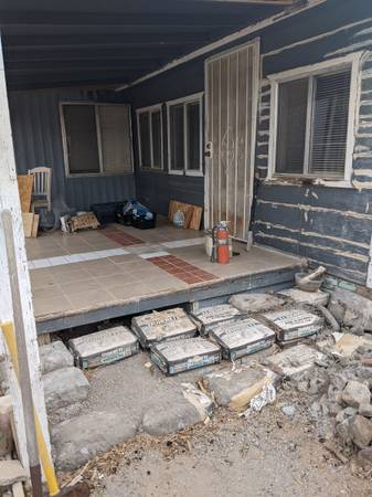 $65,000 / 2br - 1800ft2 - Get away, small town, off grid (Dolan Springs)64038880376449124