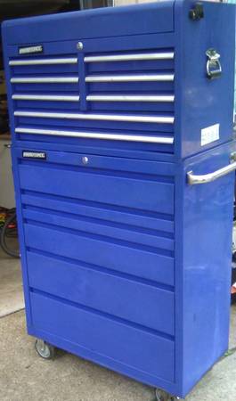 Master Force rolling tool chest box with keys 1
