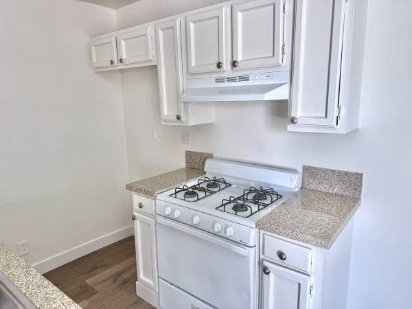 $1,650 / 1br - Amazing 1 bedroom unit (North Hollywood)63871321269377124