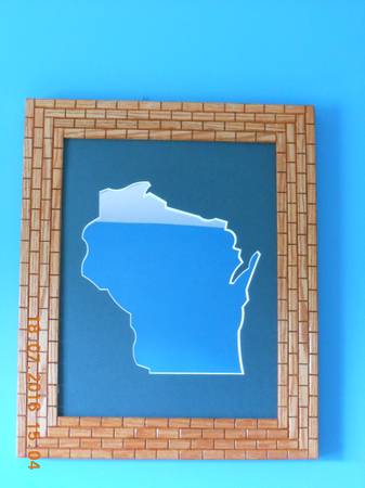 #40 Wisconsin state outline on a framed mirror 1