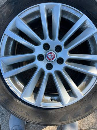 4 Jaguar 19" wheels 19 inch wheels 1