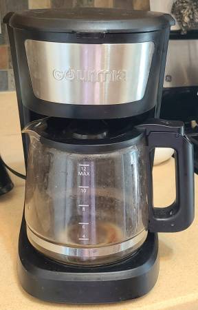 Gourmia 12 cup coffee maker 1