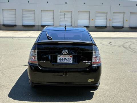 2005 Toyota Prius Base 4dr Hatchback - $4,499 (fremont / union city / newark)63470586086403124