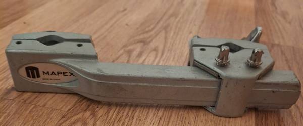Mapex MC910 Drum Clamp 1