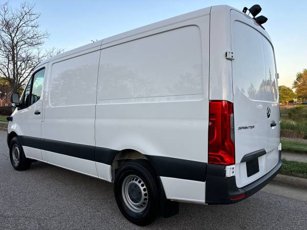 2022 Mercedes Sprinter Cargo, 1-Owner - Photo 2