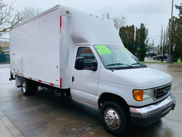 2006 Ford E-450