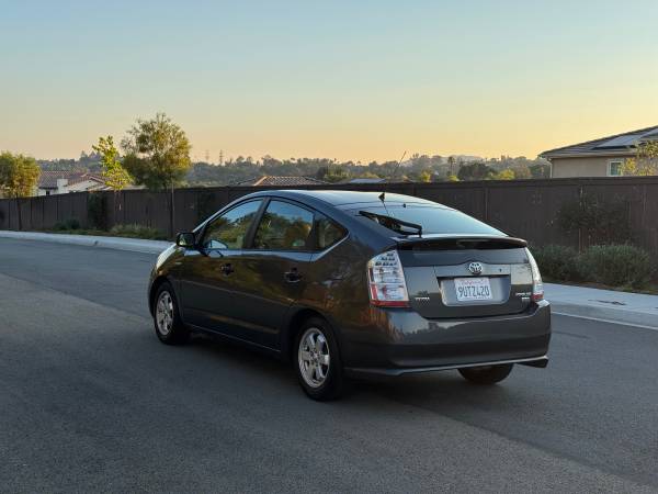 2009 Toyota Prius Touring Edition 53K Miles - $10,500 (Escondido)63440929883139122