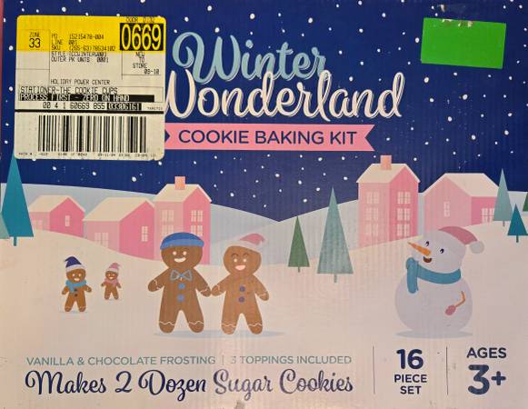 Winter Wonderland Cookie Baking Kit 1