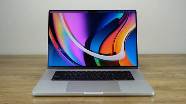 MacBook Pro 16"M1 64GBRam 1TB new with app's charger 1