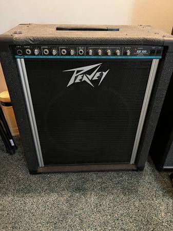 Vintage 1980's Peavy KB-100 Teal Stripe 1