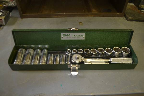 Made In USA S-K 3/8" Drive 19pc. SAE Set 1