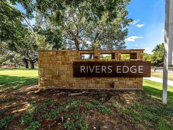 $2,525 / 4br - 1882ft2 - Front Yard and Fenced Back Yards, Fitness Center (Georgetown)63979115798146121