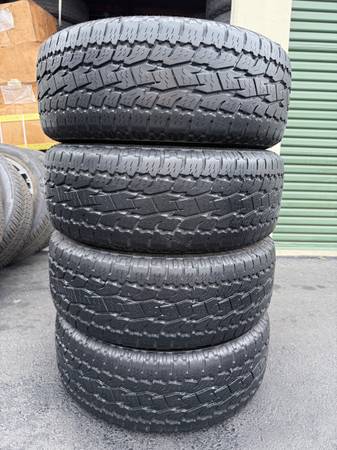 (4) 265/65R17 Toyo All Terrain 1