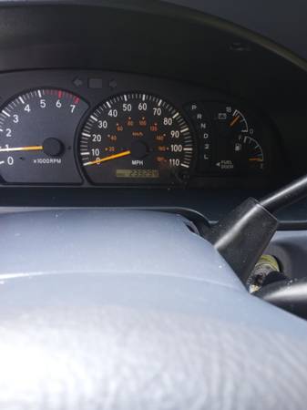 2002 Toyota Tundra SR5 - $5,500 (Lawrenceville)63620430432899122