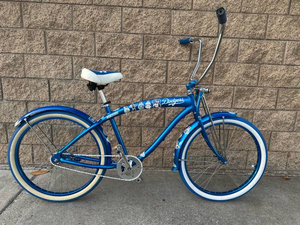 LA Dodger Beach Cruiser 1