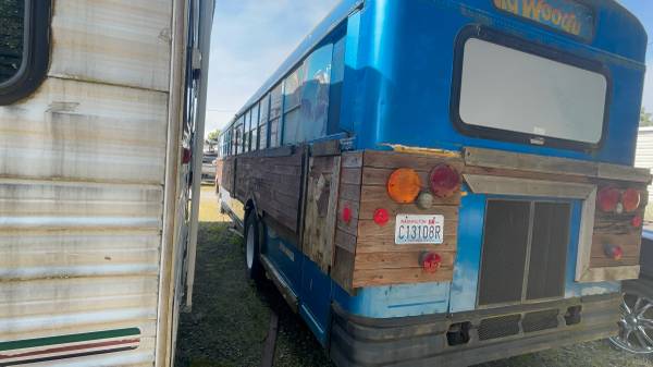 2000 International 3000 Party Bus - $9,500 (Federal Way)63623042859139124