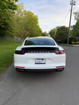 2020 PORSCHE PANAMERA - $39,800 (Seattle)63496092928771124