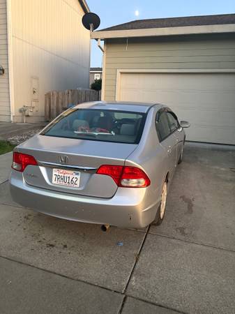 HONDA CIVIC - $4200 (santa rosa)63438591126787123
