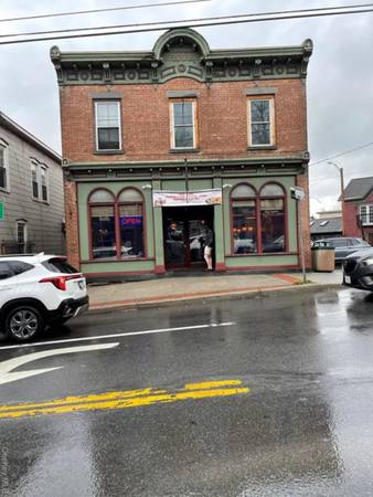 (2) Bedroom Apartment – New Paltz, NY
$2,150 (2) Bedroom Apartment – New Paltz, NY
$2,150