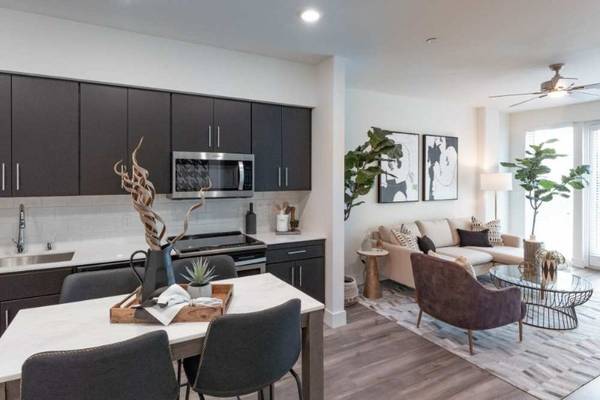 🌇 Sleek 1BR w/ Balcony 🌿 | Resort-Style Living 1