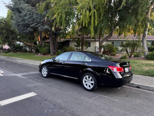 2010 Lexus ES 350 buen estado, bajo kilometraje - $10,500 (los altos)63624254396801124