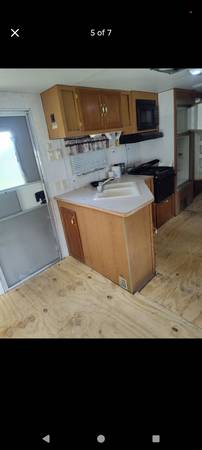 $700 / 1br - Rv for rent (Weslaco)64198892055811122