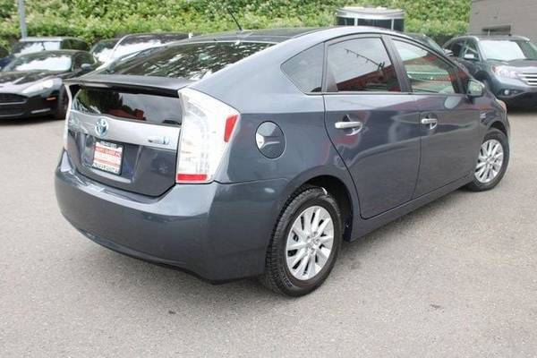 2014 Toyota Prius Plug-In Hatchback - $11,800 (Renton)63475202895873122