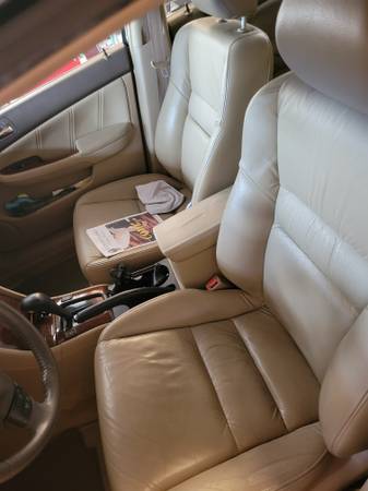 2007 Honda Accord V6 - $3,00063620777495043122