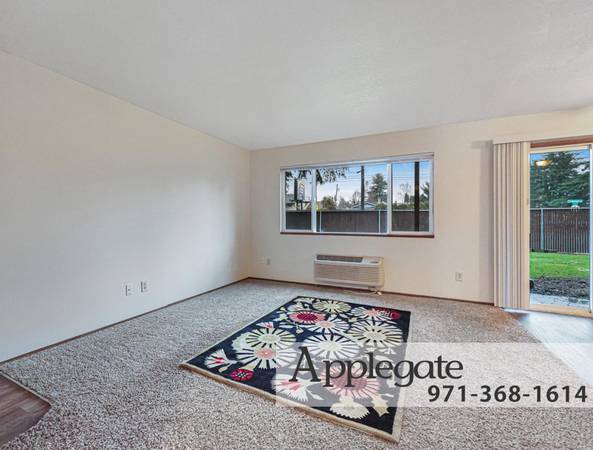 $1,295 / 1br - Excellent 1 Bed Apt - Decks & Patios, Spacious Floor Plans, Pets OK (SE Portland)63914853721474120