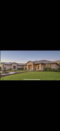 Escape  the Country! Home on 20.3 Acres of land 4Bed, 3.5B With Den 1