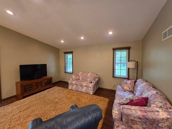 $679.000 / 2 hab - 2250 pies² - Paraíso en el río Mississippi: vivienda con acceso directo y vistas panorámicas (Kellogg)63470390639619124