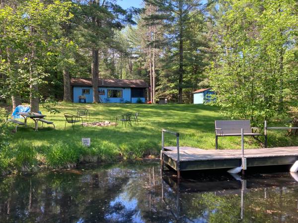 $120 / 2br - Northwoods Autumn Vacation on the Somo River (Tomahawk)63981972961155120