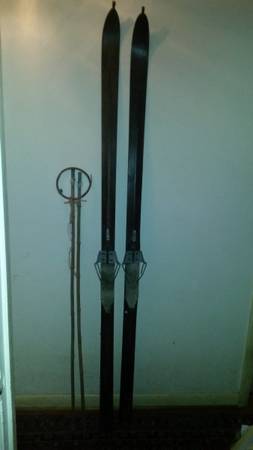 Antique Skis by Voitto 1