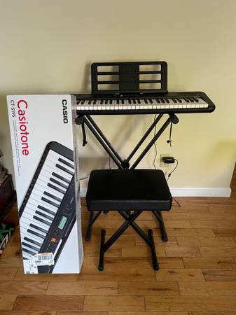 Casio Casiotone Digital Keyboard CT-S195 - musical
