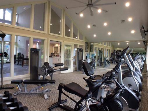 $1,105 / 2br - 868ft2 - Full Size or Stackable Washer Dryer, Swimming Pool (SW Oklahoma City)63670503254019121
