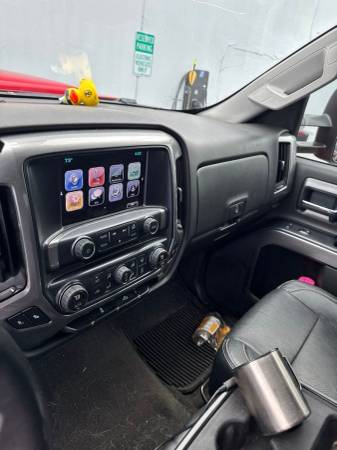 2017 Chevrolet Silverado 1500 4x4 - Photo 6